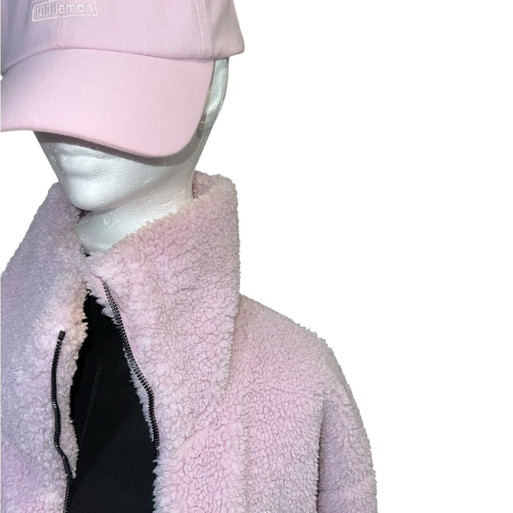 💗 𝐋𝐔𝐋𝐔𝐋𝐄𝐌𝐎𝐍 Pink Peony Sherpa Jacket + Cap Set (Size 8) - Picture 12 of 13